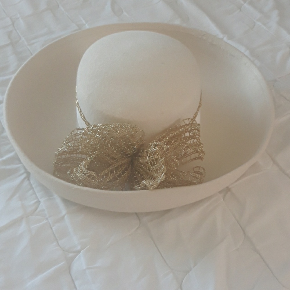 Vintage Miss bierrer wool hat